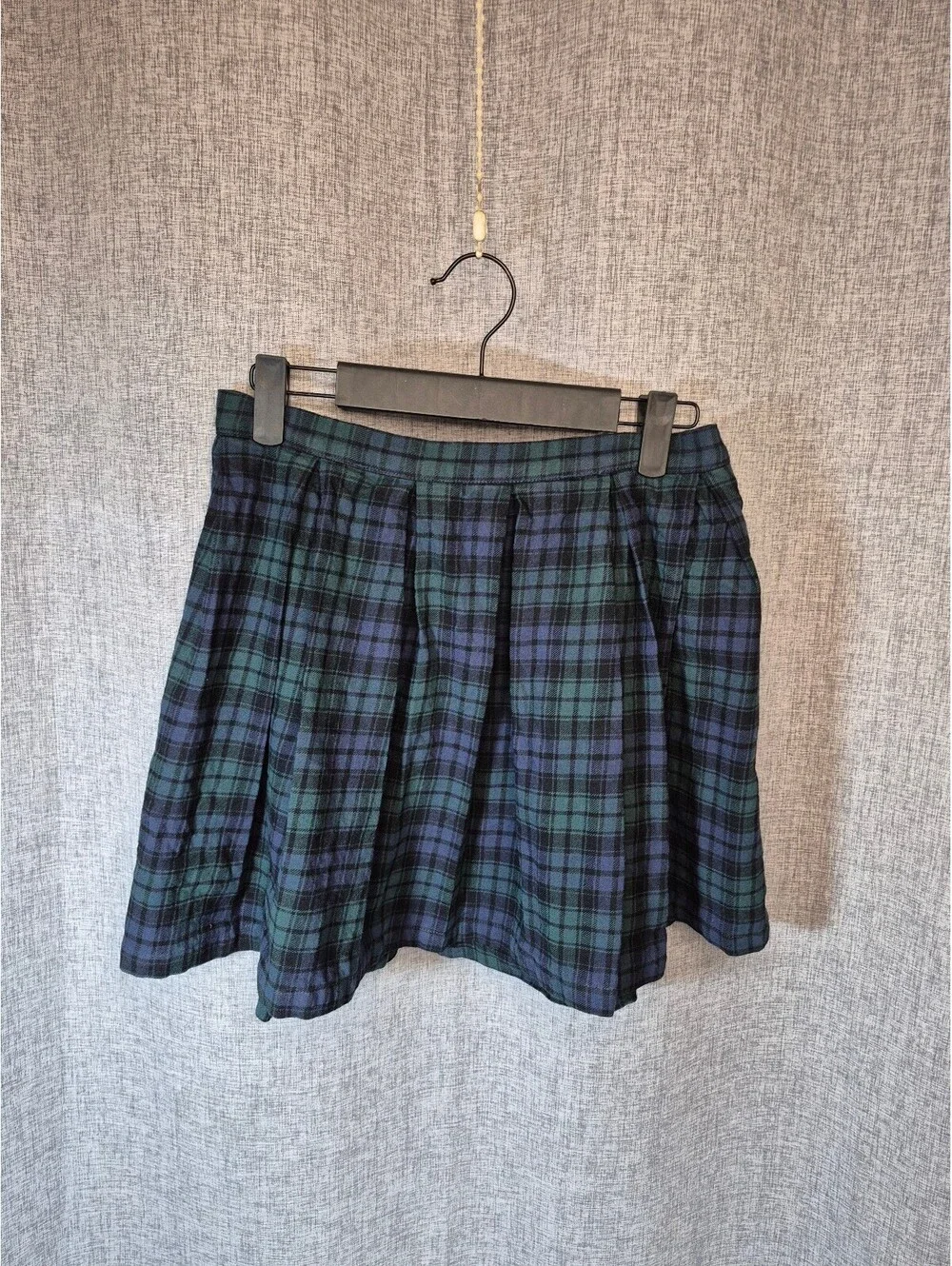 Delia’s Girls Size M Y2K Blue Green Plaid Pleated School Uniform Skirt